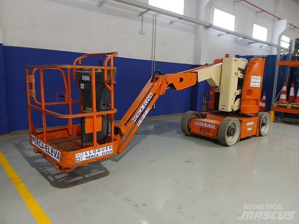 JLG E 300 AJ 관절형 전동이동 리프트