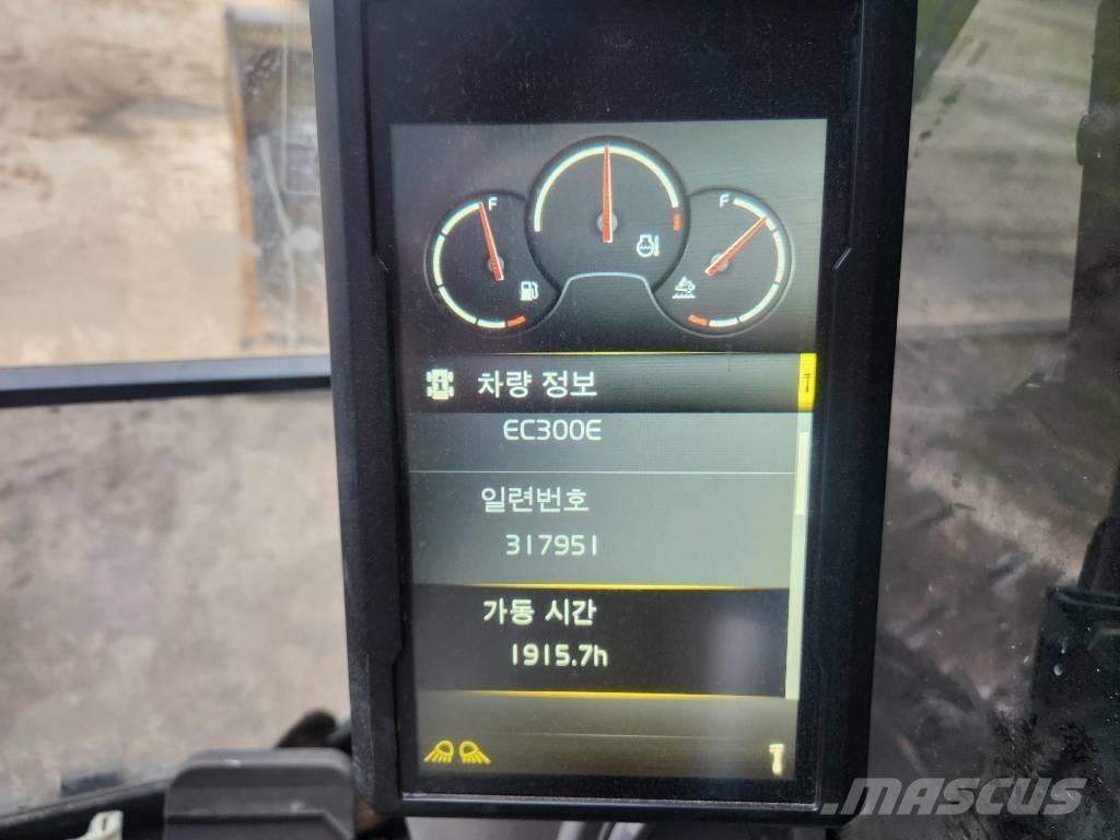 Volvo EC 300 E 대형 굴삭기 29톤 이상