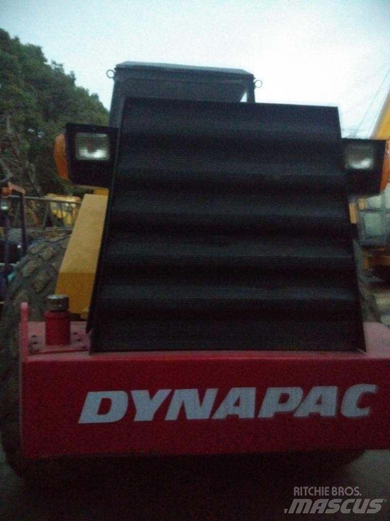Dynapac CA 251 D 싱글 드럼 롤러