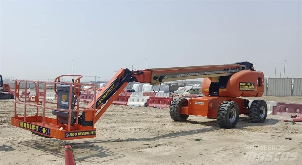 JLG 660SJ 견인식 전동이동 리프트