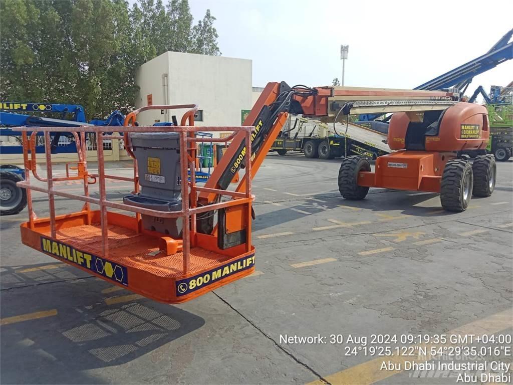 JLG 660SJ 견인식 전동이동 리프트