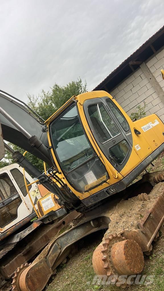 Volvo EC 210 LC 트랙, 체인 및 언더캐리지