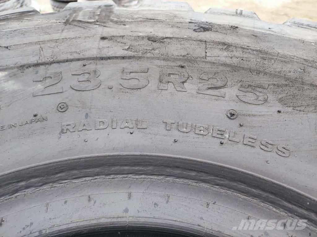  23.5 R25 tires 타이어, 휠 및 림