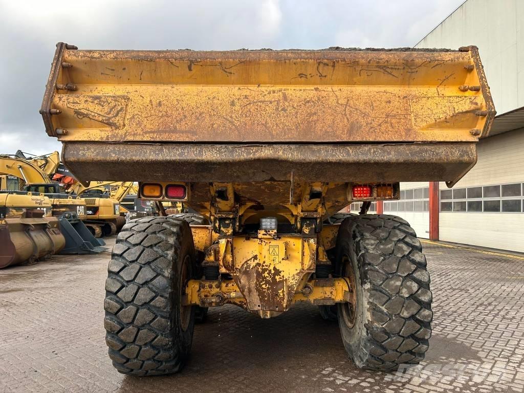 Volvo A 25 D 연결식 홀러