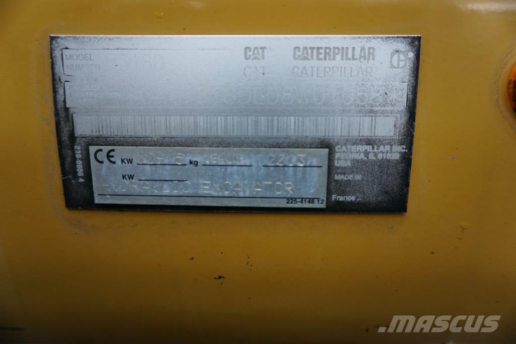 CAT M 318 D  휠 굴삭기