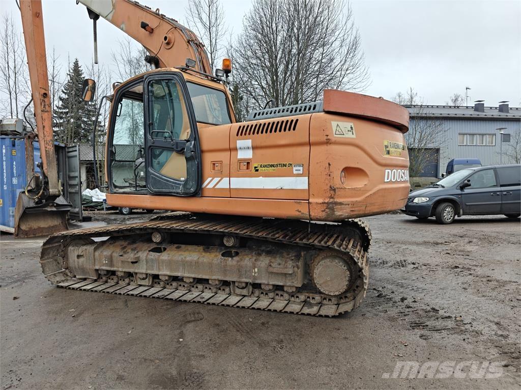 Doosan DX 225 LC 롱리치 굴삭기