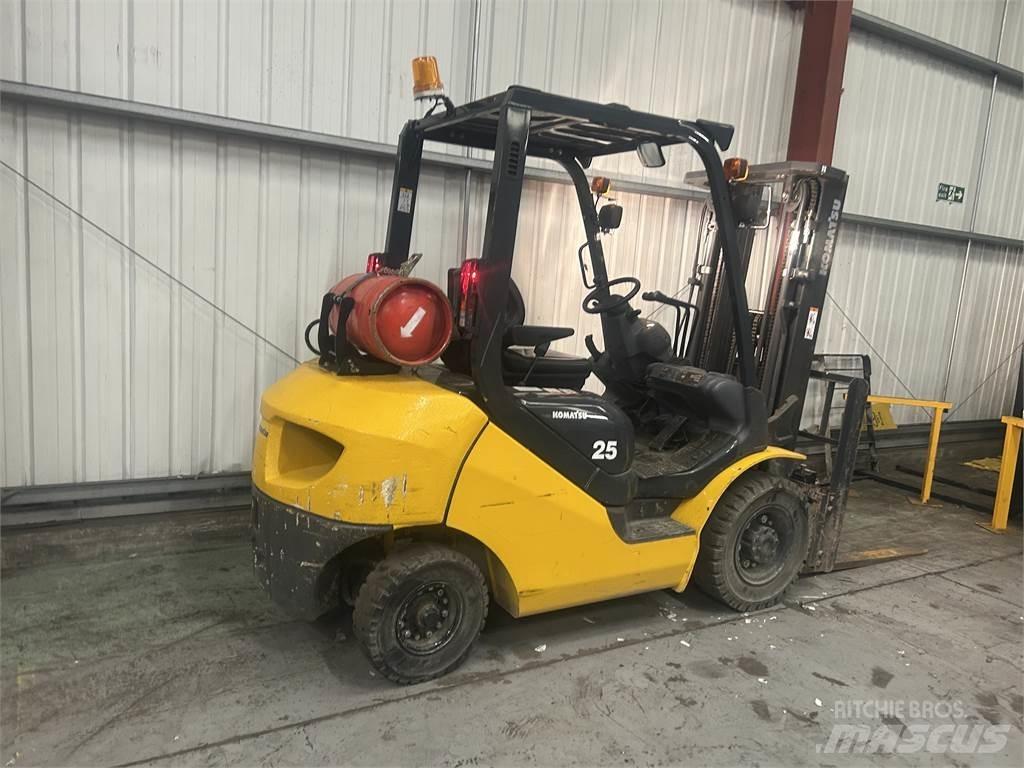 Komatsu FG25HT-17 LPG 지게차