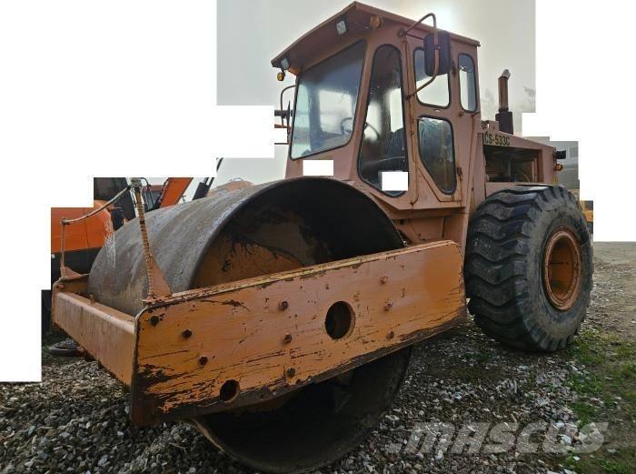 CAT CS 533 C 트윈 드럼 롤러