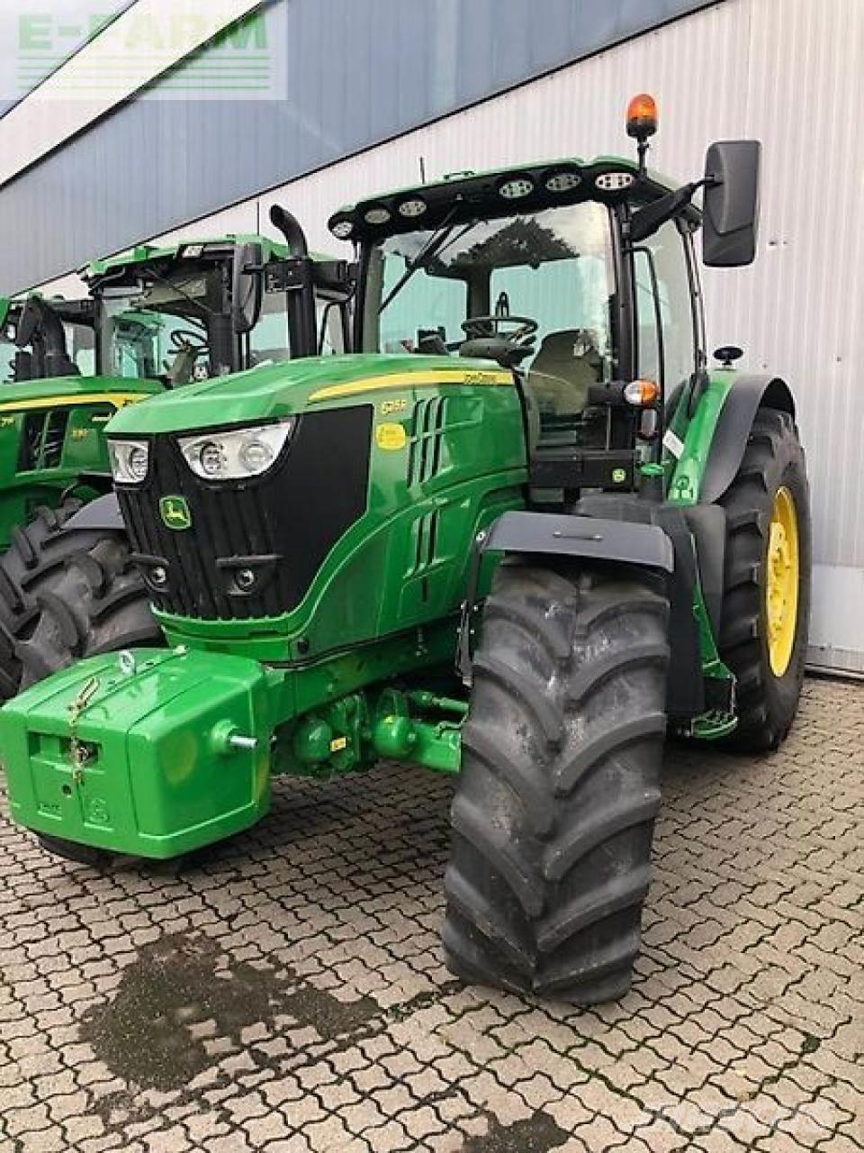 John Deere 6215r 트랙터