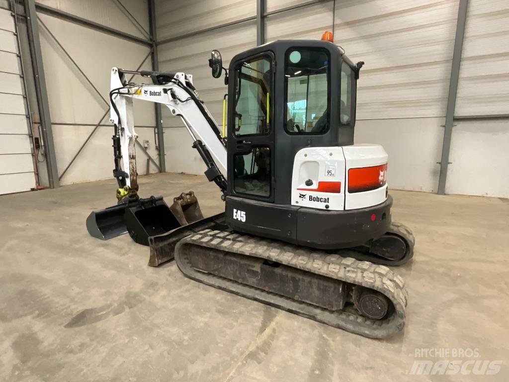 Bobcat E 45 소형 굴삭기 7톤 미만