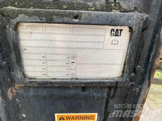 CAT 950M 집게