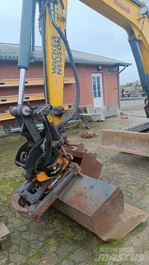 Wacker Neuson 6003 소형 굴삭기 7톤 미만