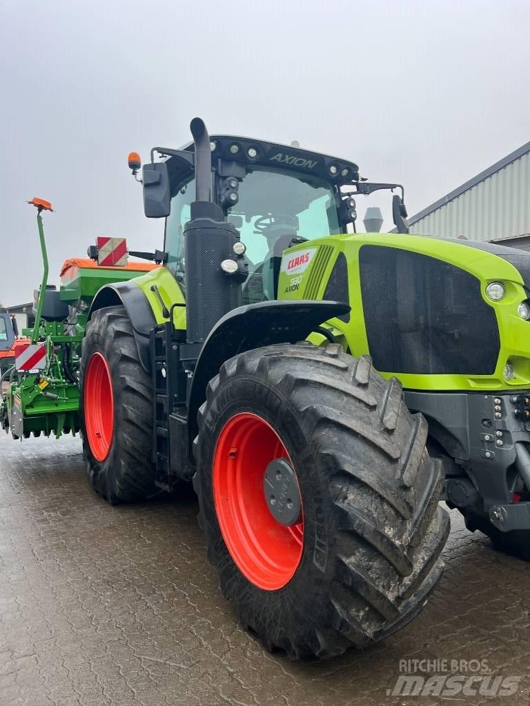 CLAAS Axion 930 트랙터