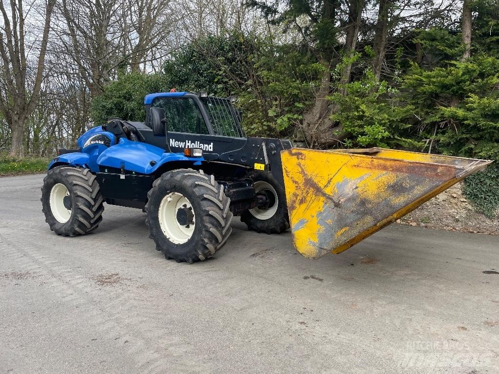New Holland LM 435 A 농업용 텔레 핸들러