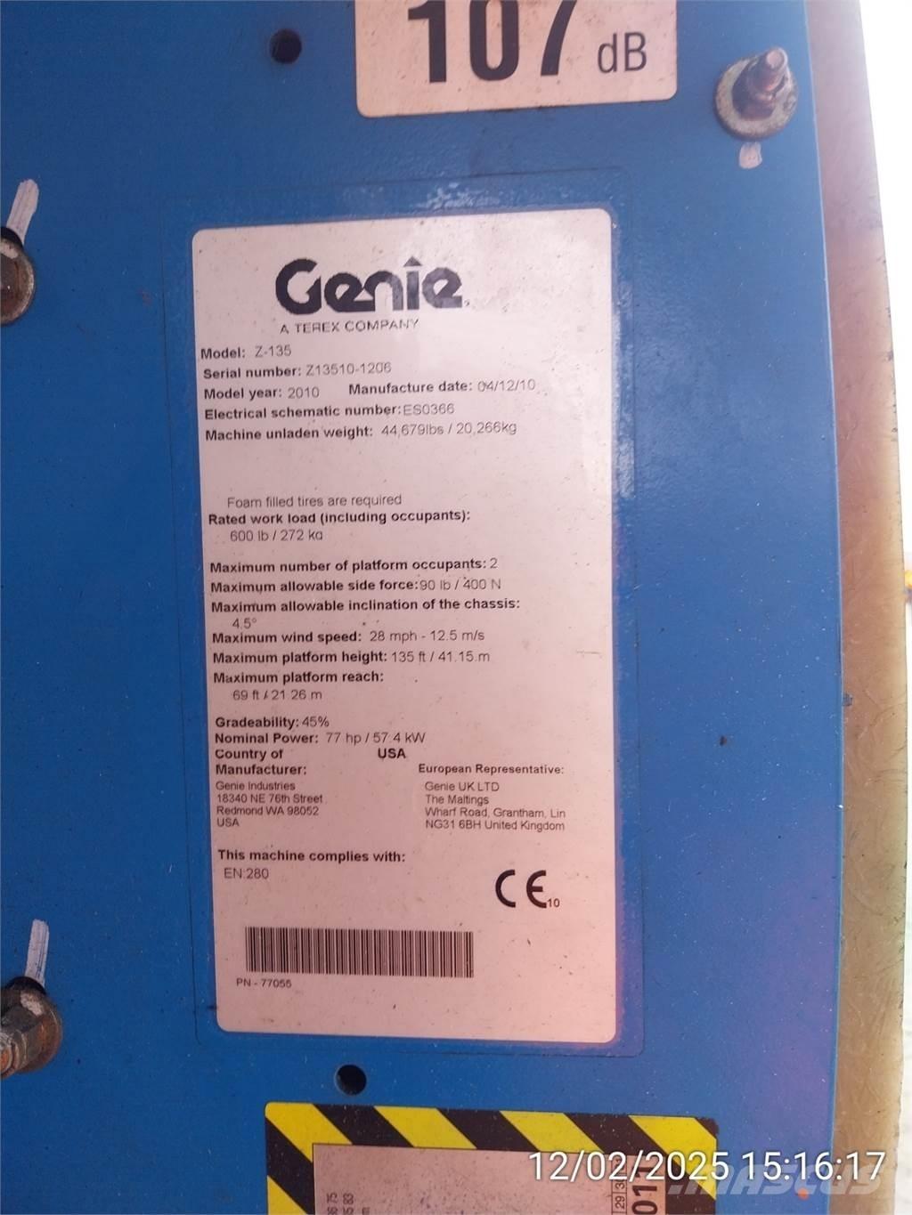Genie Z135/70 관절형 전동이동 리프트