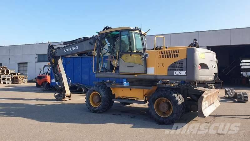 Volvo EW 210 C  휠 굴삭기