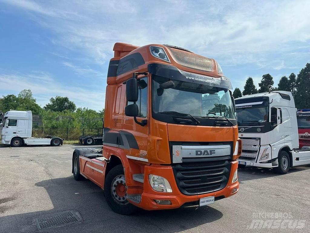DAF CF 85.440 트랙터 유닛