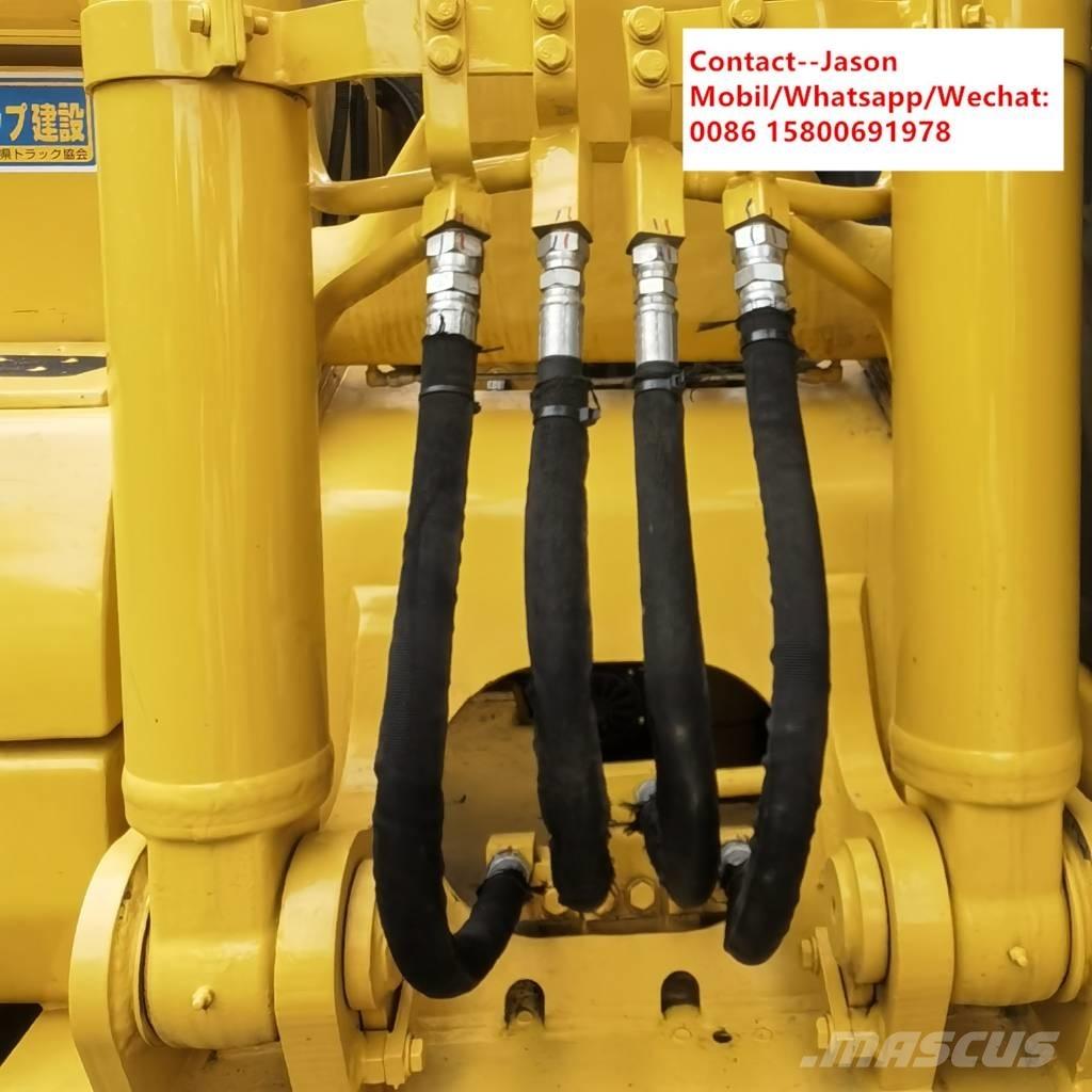 Komatsu PC 130 대형 굴삭기 29톤 이상