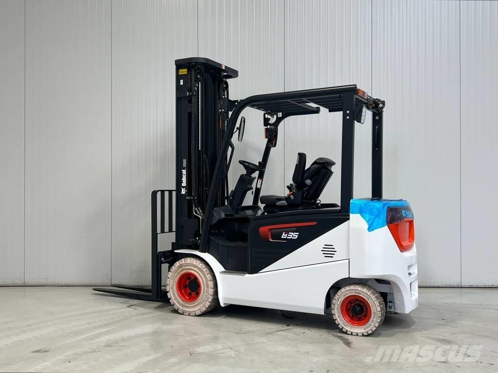 Bobcat B35NS 전동 지게차