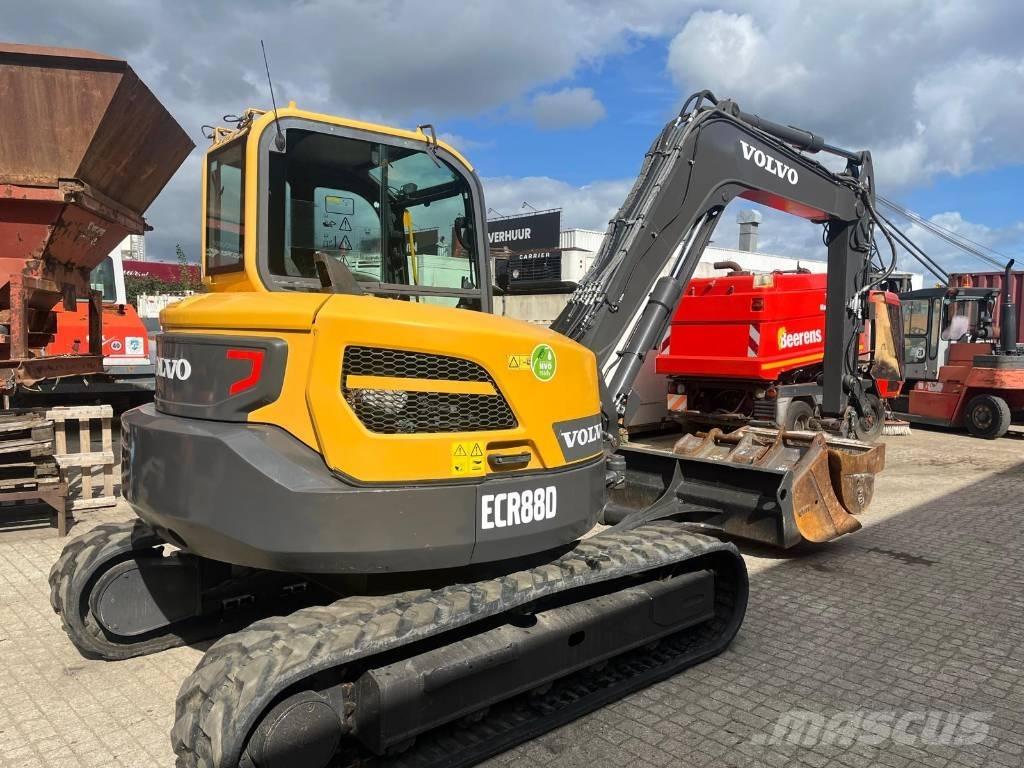 Volvo ECR 88 D 중형굴삭기 7톤-28톤