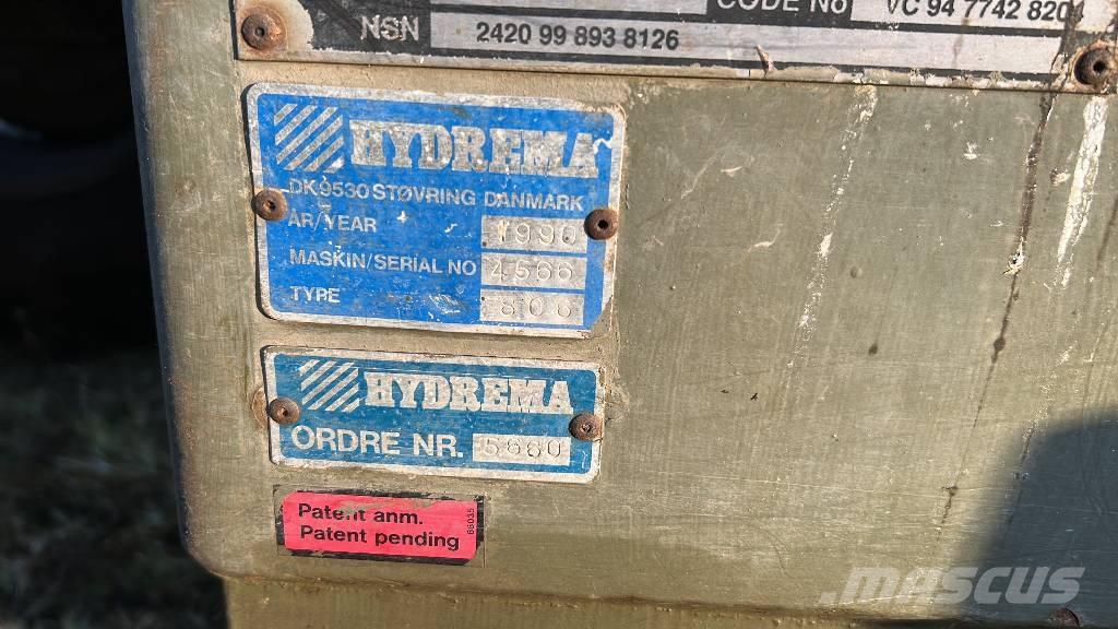 Hydrema 806 백호로더