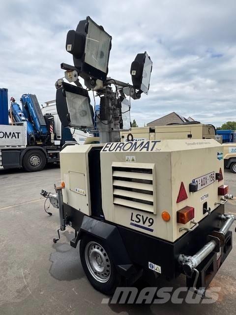 Doosan LSV 9 조명타워
