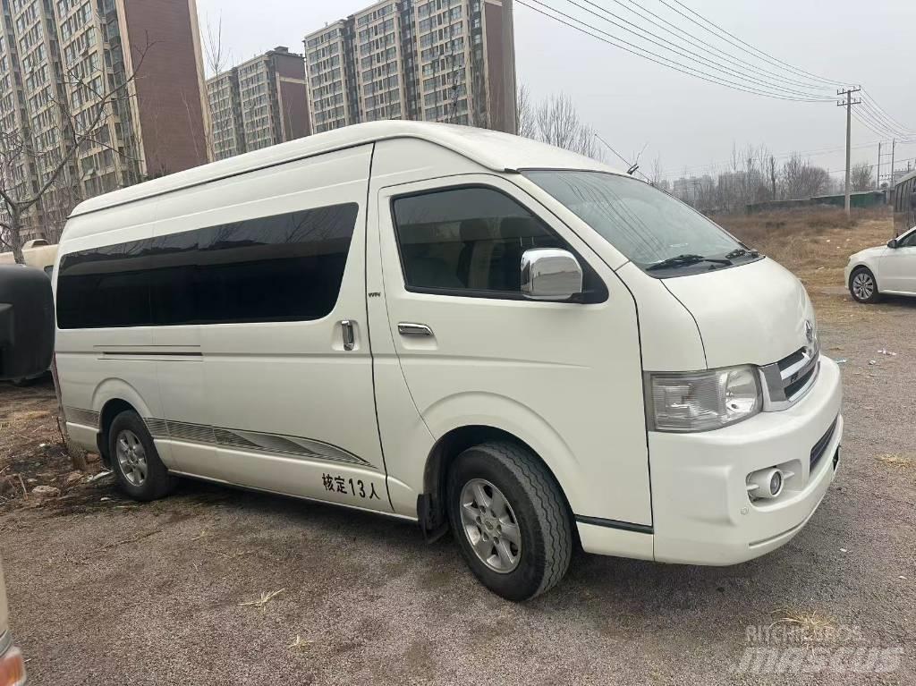 Toyota Coaster 시외버스
