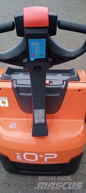 Toyota LWE 200 경량 리프터