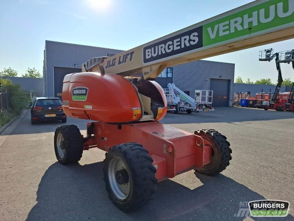 JLG 660SJ 견인식 전동이동 리프트