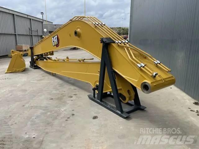 CAT 323 NG 18m Set 백호