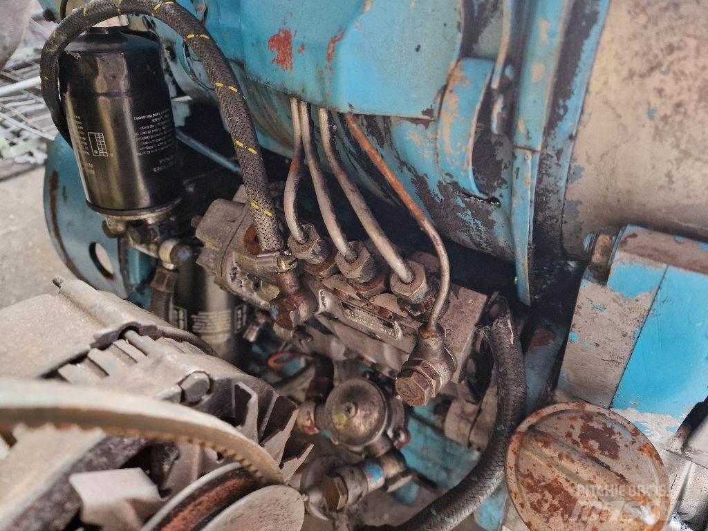 Deutz F3L912 엔진