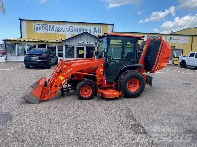 Kubota SWT37 소형 트랙터