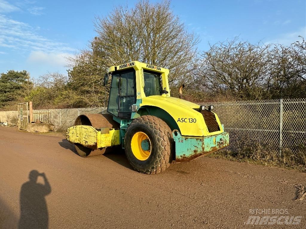 Ammann ASC 130 싱글 드럼 롤러