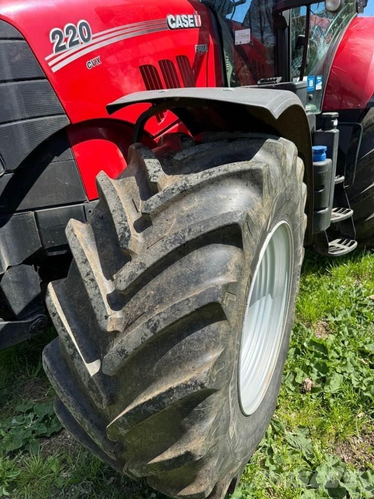 Case IH Puma 220 트랙터