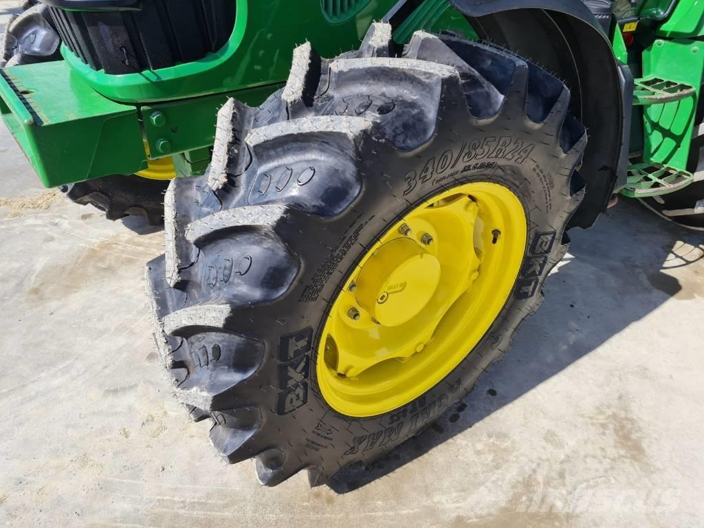 John Deere 5090 M 트랙터