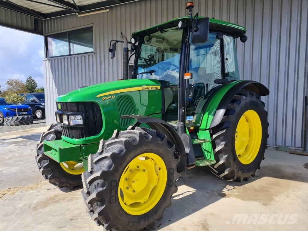 John Deere 5090 M 트랙터