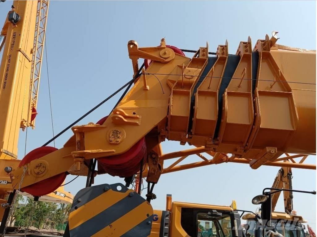 XCMG QY 70 K A/T 크레인