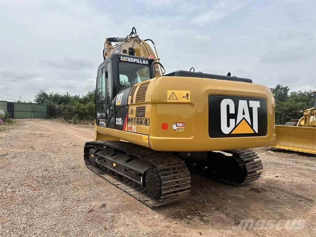 CAT 320D 대형 굴삭기 29톤 이상