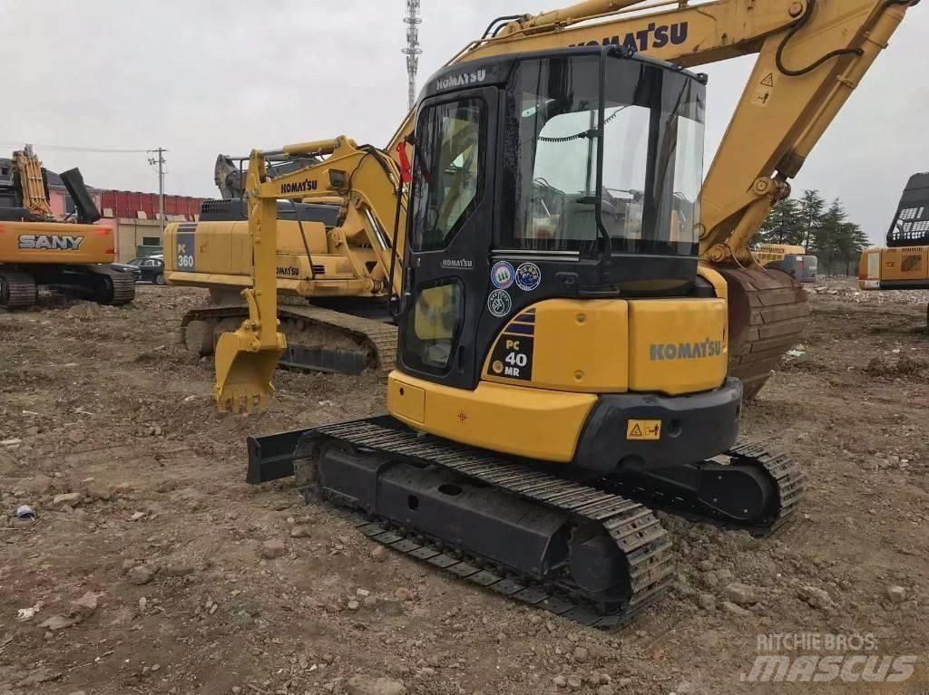 Komatsu PC 40 MR 소형 굴삭기 7톤 미만