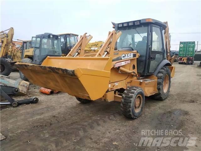 CASE 580M  스키드로더