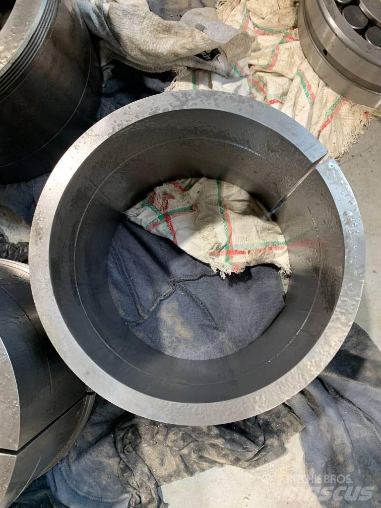  SKF AOH 24156/245 차축