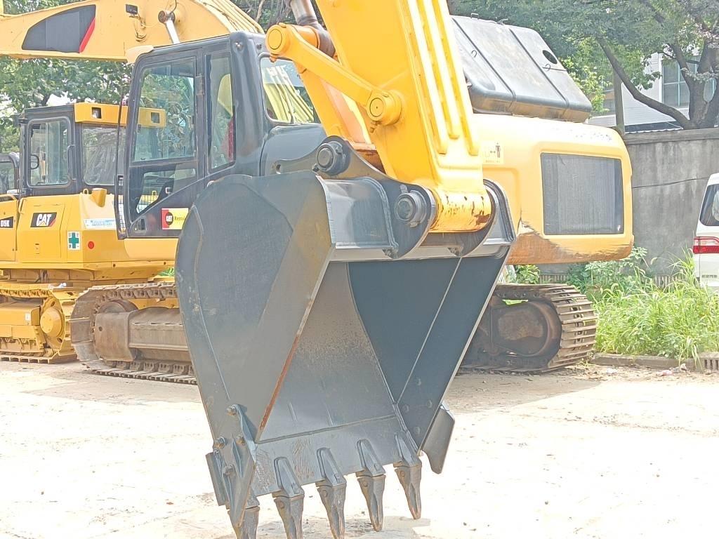 Hyundai R220LC-9S 대형 굴삭기 29톤 이상