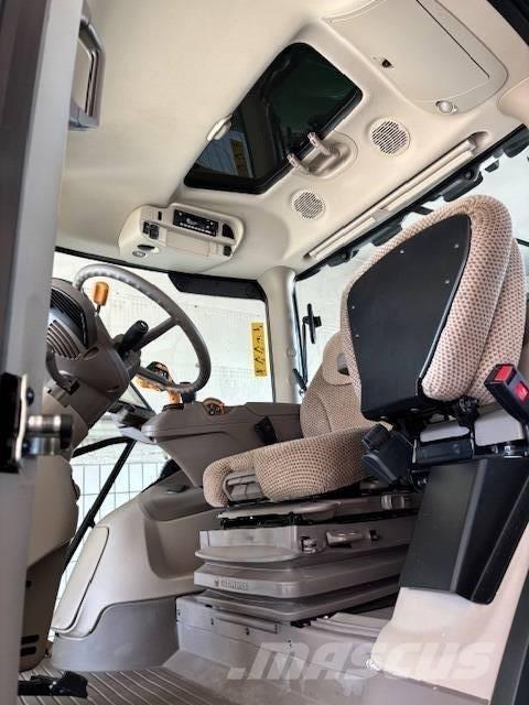 John Deere 6130R 트랙터