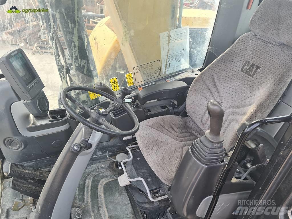 CAT M 315 D  휠 굴삭기