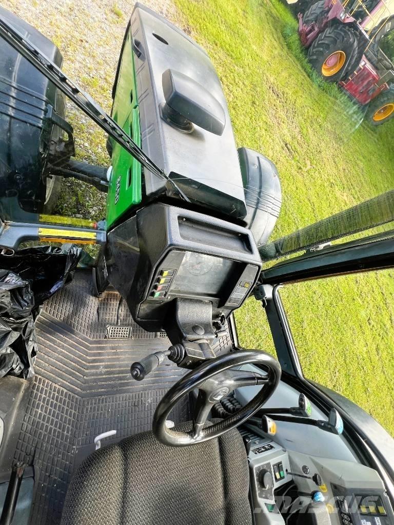 Valtra 8450 트랙터