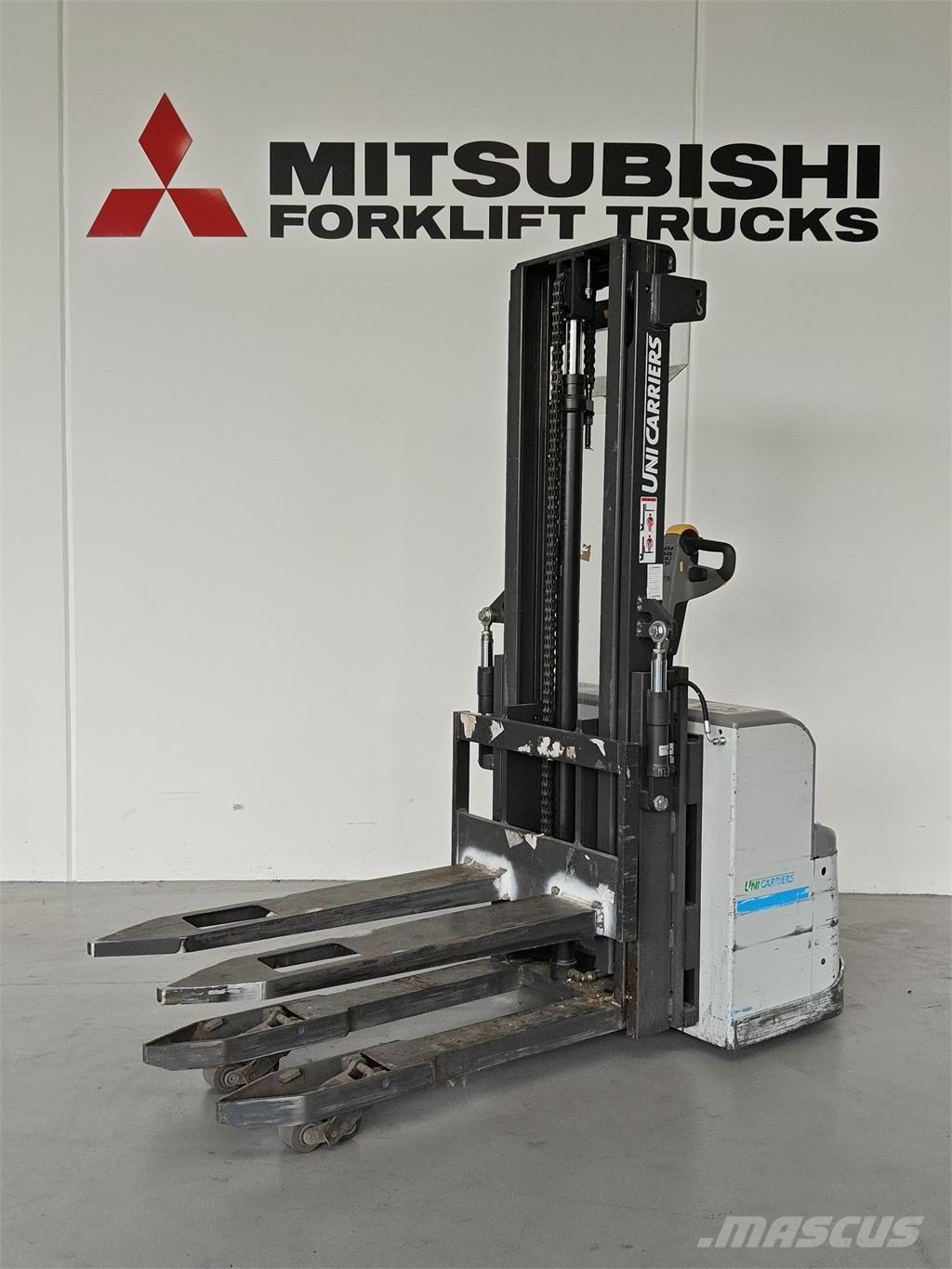 Atlet PSH160 보행식 리치 지게차