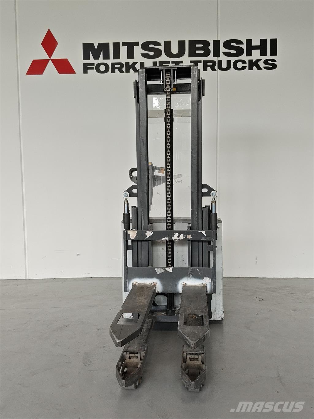 Atlet PSH160 보행식 리치 지게차