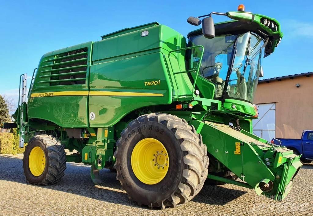 John Deere T670 콤바인 수확기