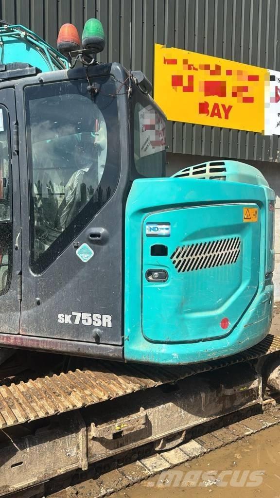 Kobelco SK 75 SR 중형굴삭기 7톤-28톤
