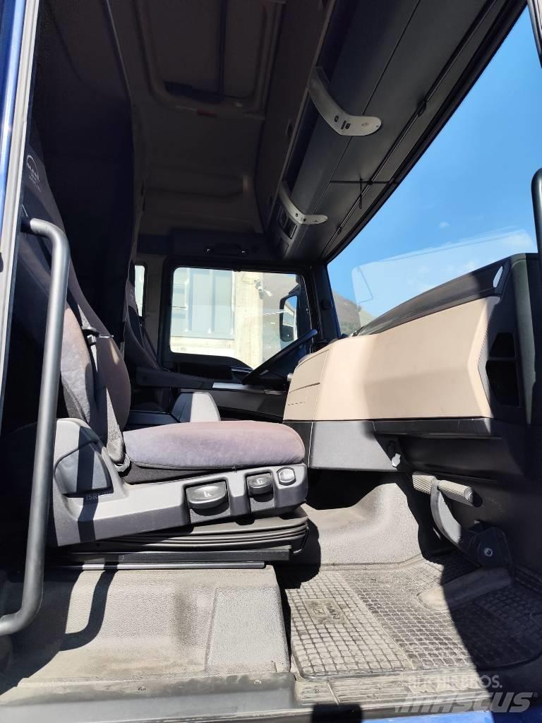 MAN TGX 26.420 차량 수송차